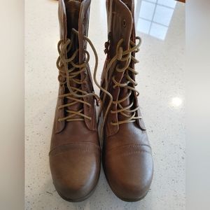 Streetwear Society Light Brown  Ankle Boots Size 9